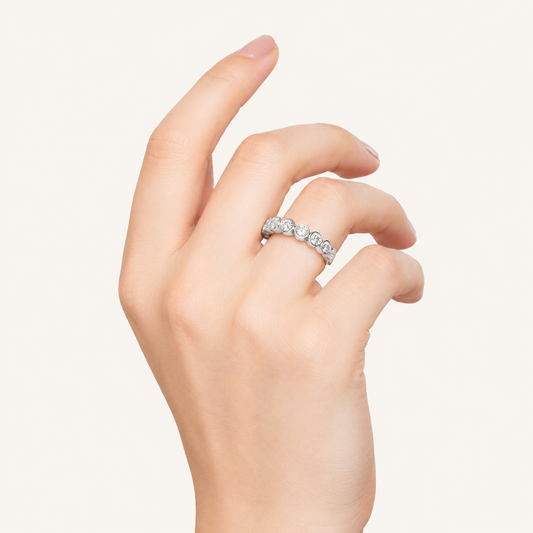 2CT Round Cut Diamond Ring